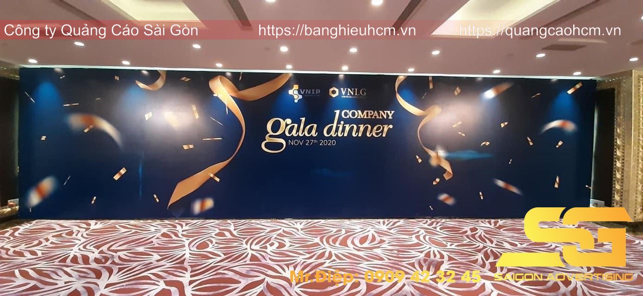 Backdrop: Khung cảnh hoàn hảo cho bất kỳ dự án nào của bạn. Hãy nhấn play để thưởng thức hình ảnh và trải nghiệm sự tinh tế của một backdrop chuyên nghiệp.